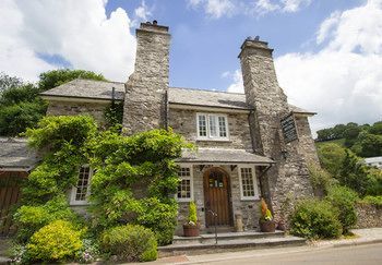 Polraen 4* Looe